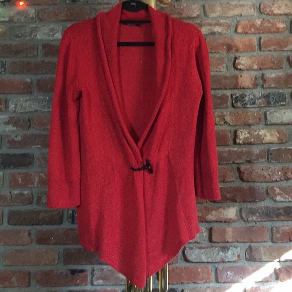 Women’s Sweater - Picture 1 of 5